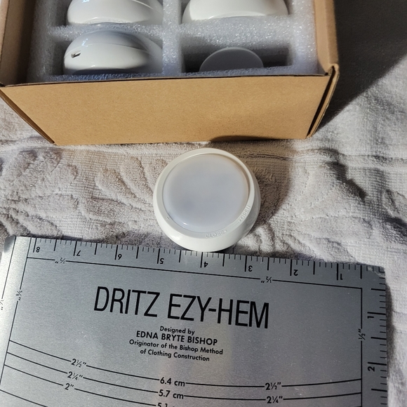 Under cabinet kitchen lights - Picture 8 of 8